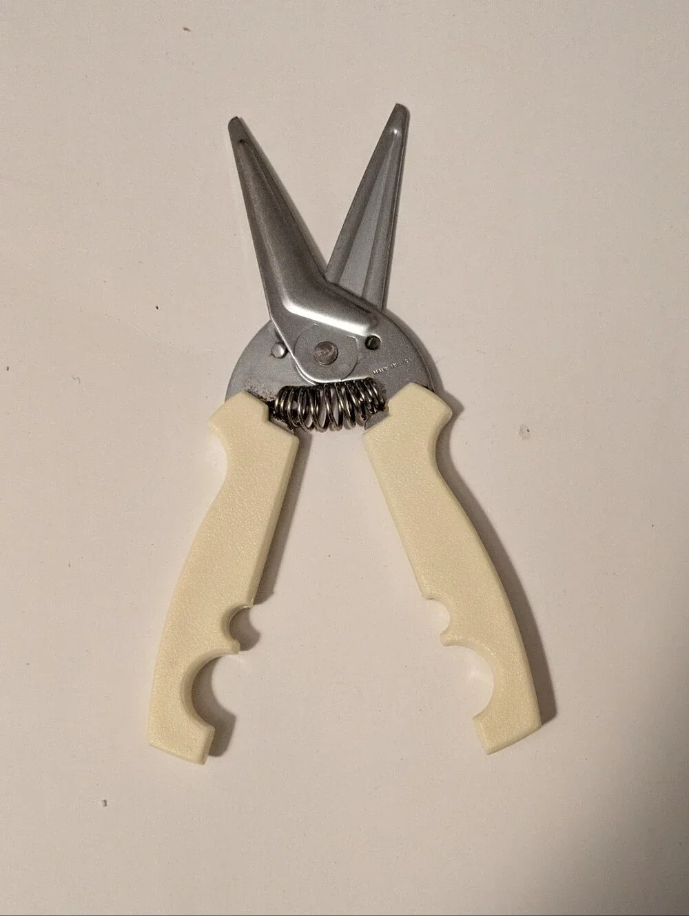Kitchen Herb Stainless Steel Multi-Purpose Scissors Shears Cream Handles Vintage